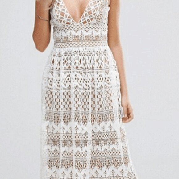 Boohoo Crochet White Lace Midi Dress – Size 6 - Picture 2 of 5